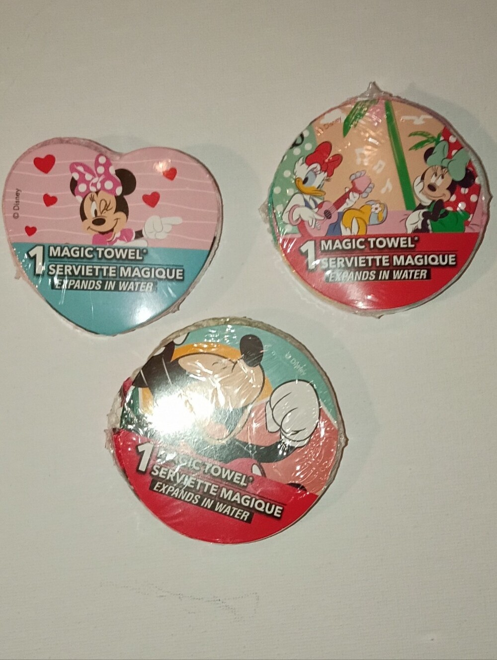 Mickey Mouse & Minnie Mouse Disney Nagic Towels